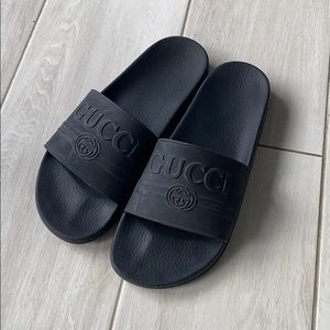 Gucci slide sandals